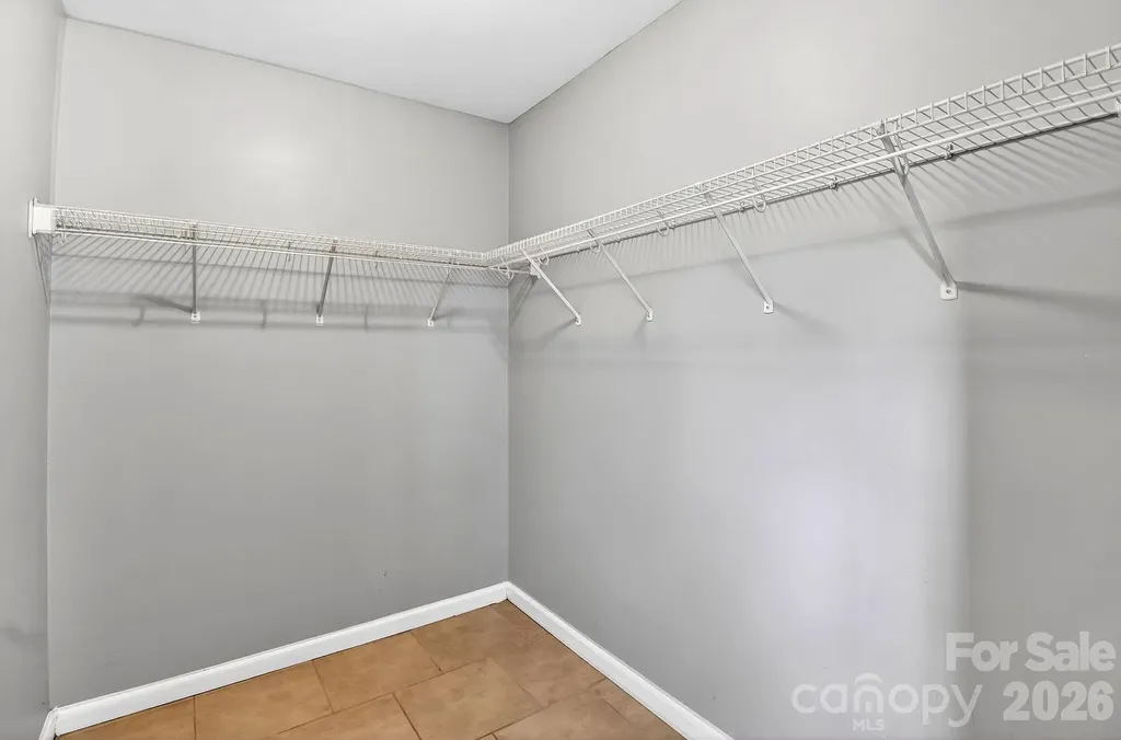 3335 Avalon Avenue Charlotte NC 28208