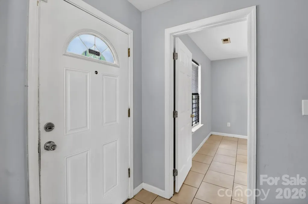 3335 Avalon Avenue Charlotte NC 28208