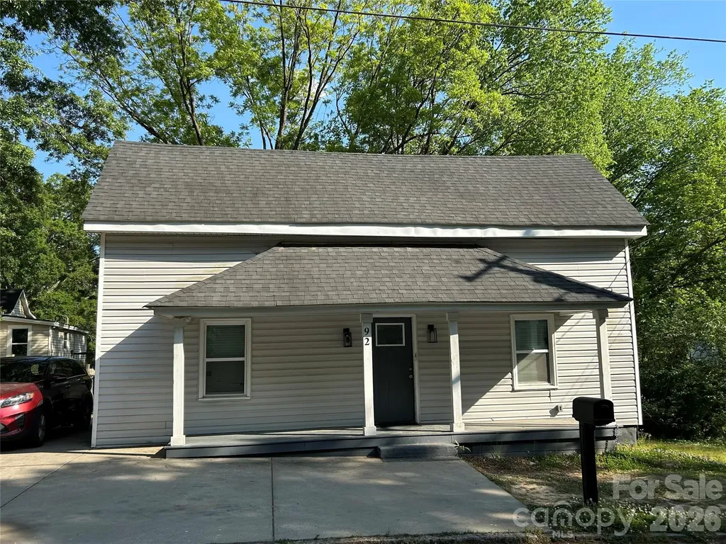 92 Saint Charles Avenue NE Concord NC 28025