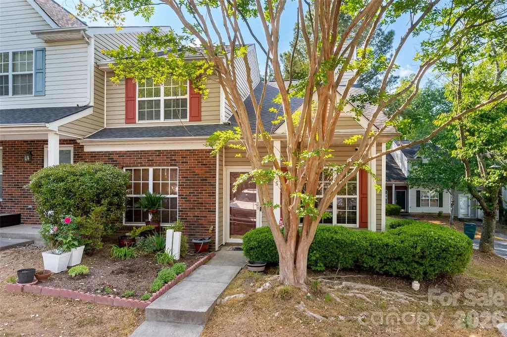 735 Mountainwater Drive Charlotte NC 28262