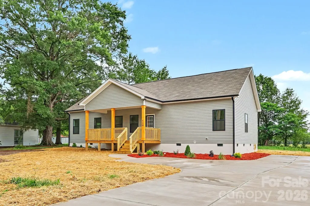 510 Thomas Street Marshville NC 28103