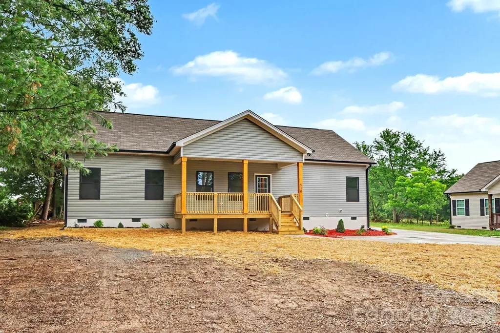 510 Thomas Street Marshville NC 28103