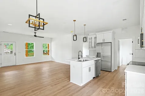 510 Thomas Street Marshville NC 28103