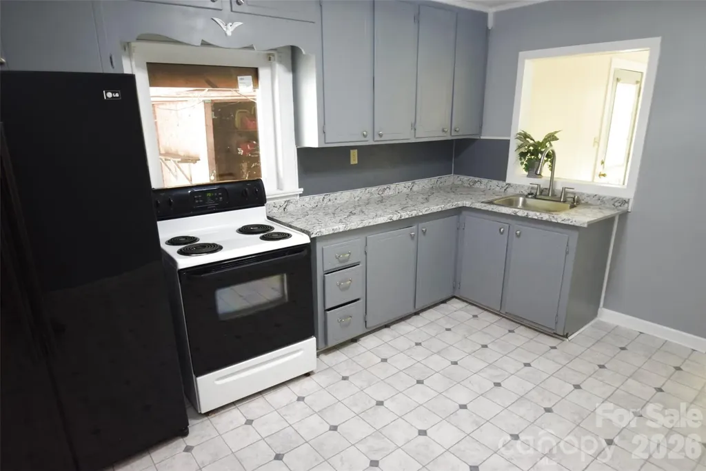 504 Hunter Avenue Kannapolis NC 28083