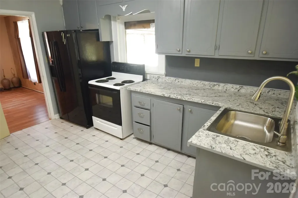 504 Hunter Avenue Kannapolis NC 28083
