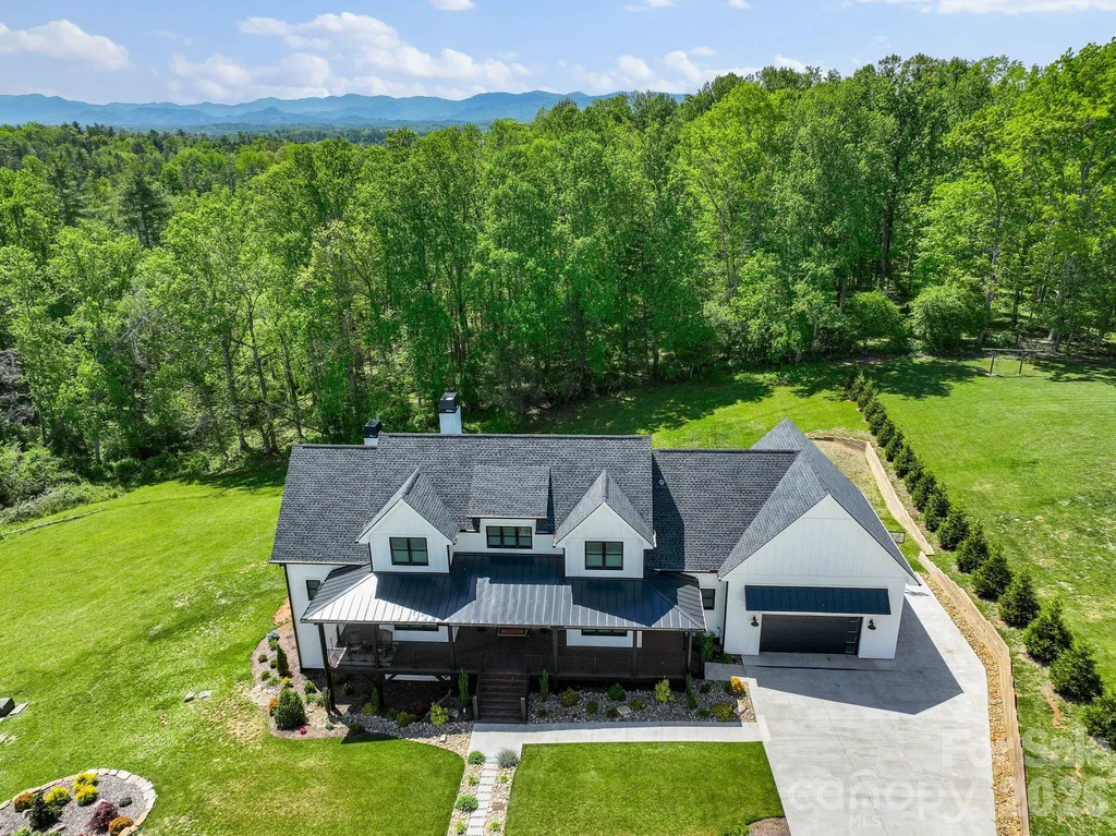 90 Gracie Lane Weaverville NC 28787