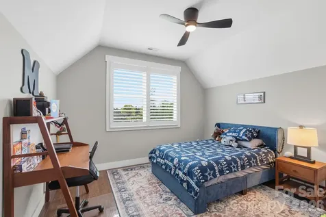 90 Gracie Lane Weaverville NC 28787