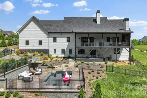 90 Gracie Lane Weaverville NC 28787