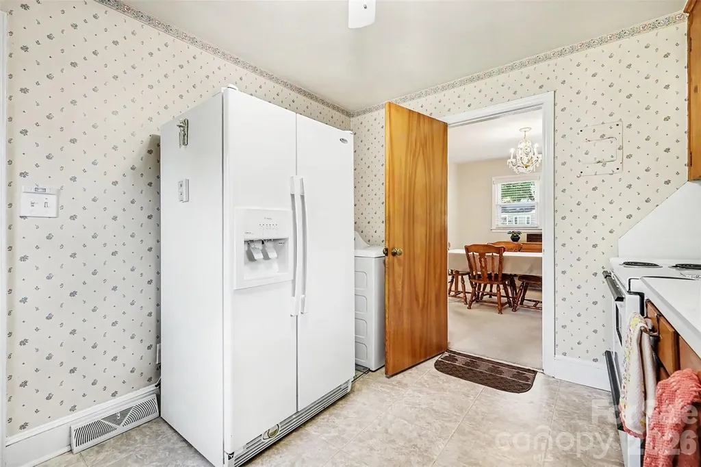 2240 Ashley Road Charlotte NC 28208