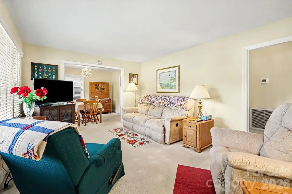 2240 Ashley Road Charlotte NC 28208