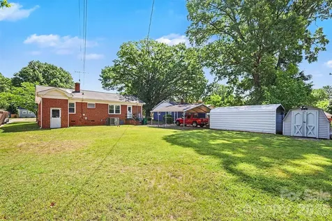 2240 Ashley Road Charlotte NC 28208
