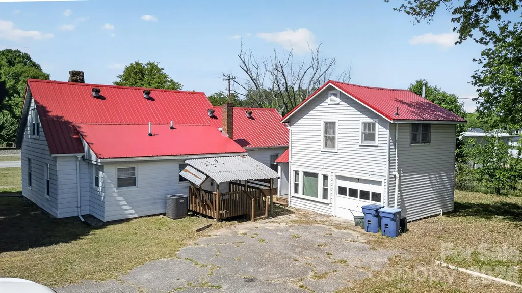 3833 1st Avenue SW Hickory NC 28602