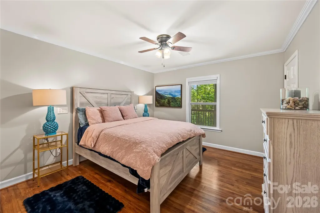 1801 Riverview Court Hendersonville NC 28739