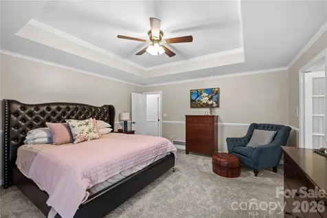 1801 Riverview Court Hendersonville NC 28739