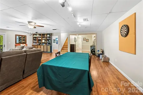 1801 Riverview Court Hendersonville NC 28739