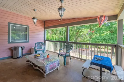 44446 Field Road New London NC 28127