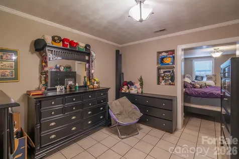 44446 Field Road New London NC 28127