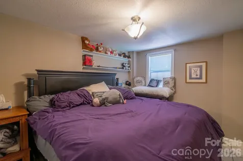 44446 Field Road New London NC 28127