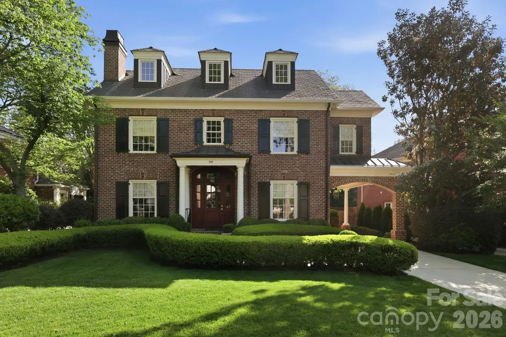309 Hempstead Place Charlotte NC 28207