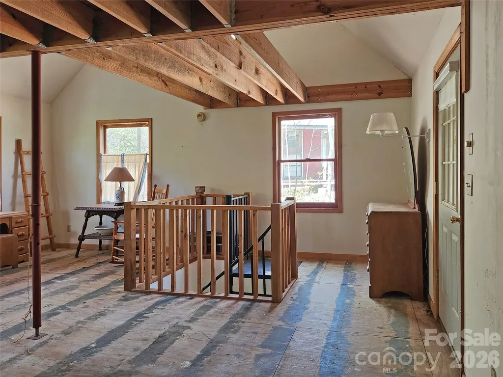 929 Pine Ridge Road Hendersonville NC 28792