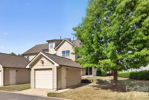 3841 Willow Green Place Charlotte NC 28206