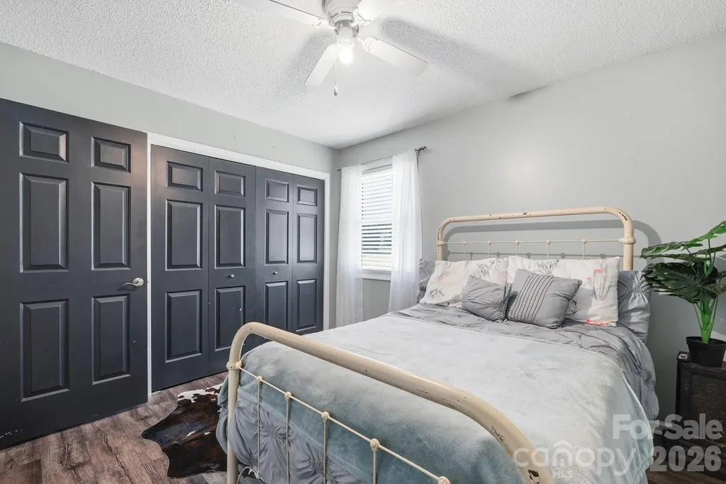 2050 16th Avenue Place SW Hickory NC 28602