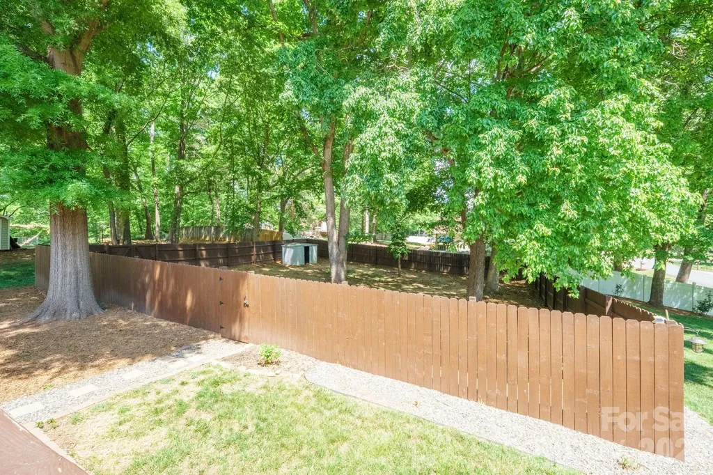 2050 16th Avenue Place SW Hickory NC 28602