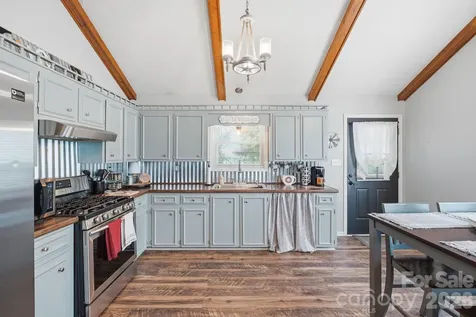 2050 16th Avenue Place SW Hickory NC 28602