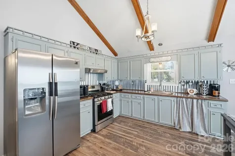 2050 16th Avenue Place SW Hickory NC 28602