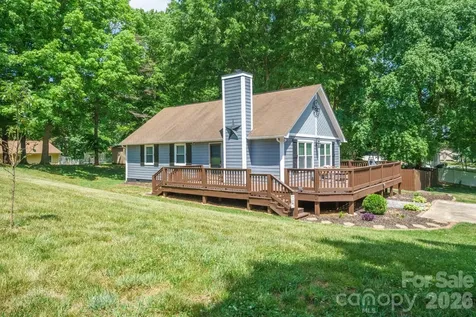 2050 16th Avenue Place SW Hickory NC 28602