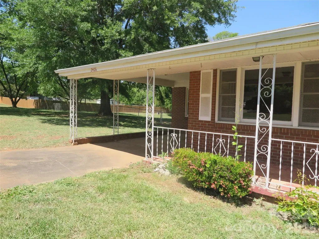 2406 Easton Drive Shelby NC 28152