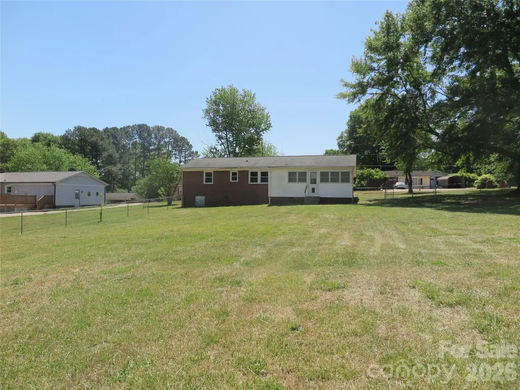 2406 Easton Drive Shelby NC 28152