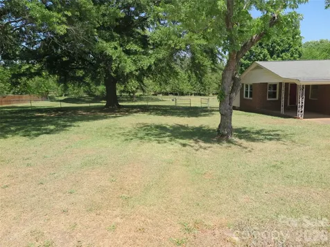 2406 Easton Drive Shelby NC 28152