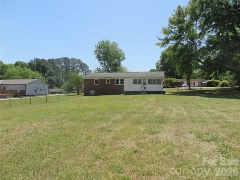 2406 Easton Drive Shelby NC 28152