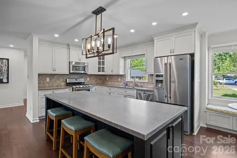 3030 Lydia Lane Newton NC 28658
