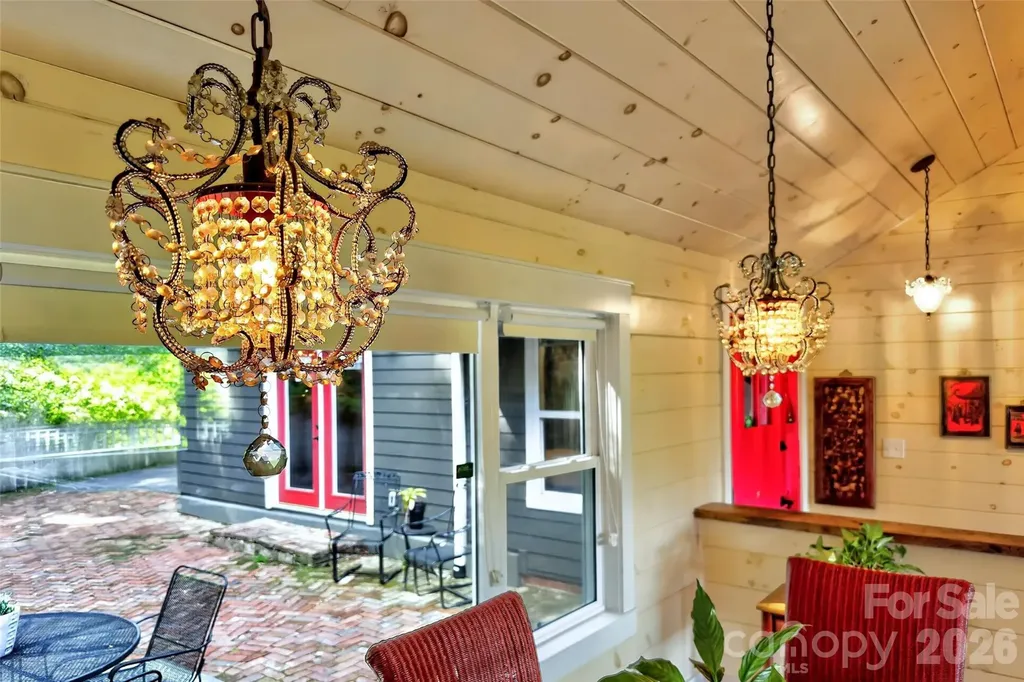 75 Old Lakey Gap Road Black Mountain NC 28711