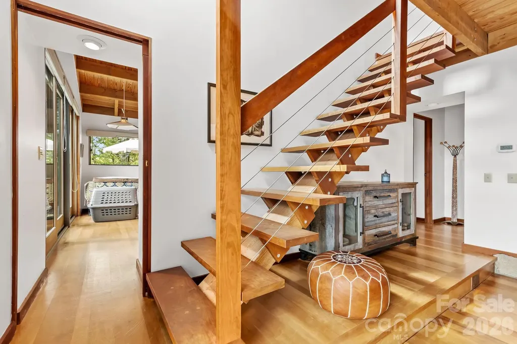 496 English Lane Bakersville NC 28705