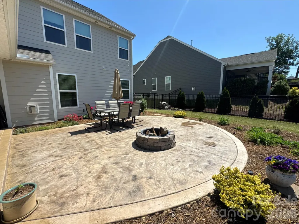 5339 Pembrey Drive Denver NC 28037