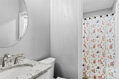 376 Meadows Circle Winston Salem NC 27104