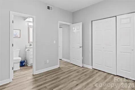 376 Meadows Circle Winston Salem NC 27104