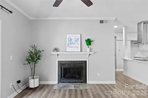 376 Meadows Circle Winston Salem NC 27104