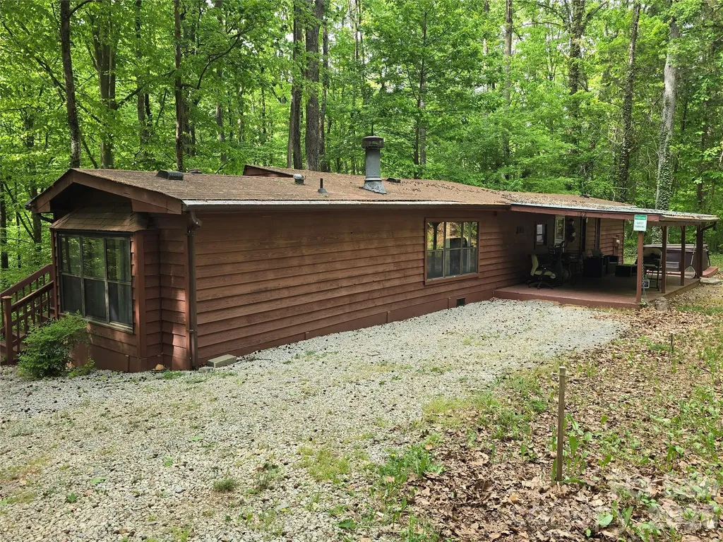 162 Pineridge Drive Mooresville NC 28115