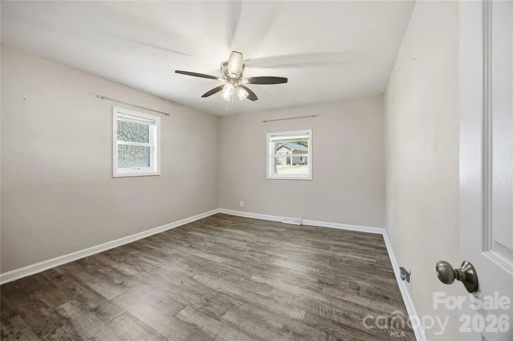1108 Skyland Street Kannapolis NC 28083