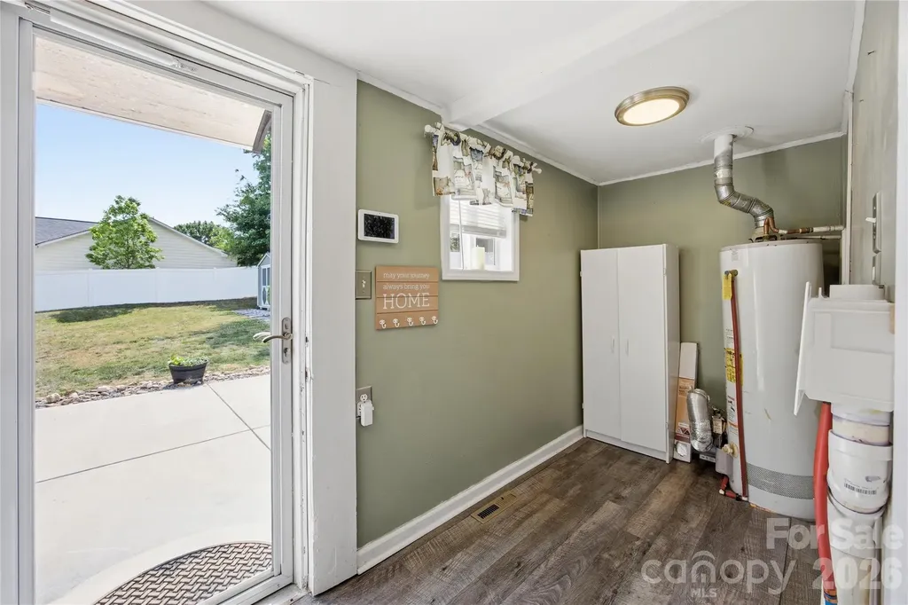 1108 Skyland Street Kannapolis NC 28083