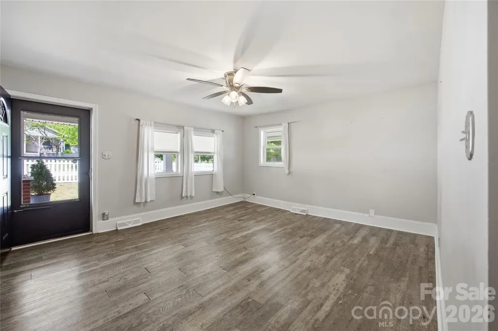 1108 Skyland Street Kannapolis NC 28083
