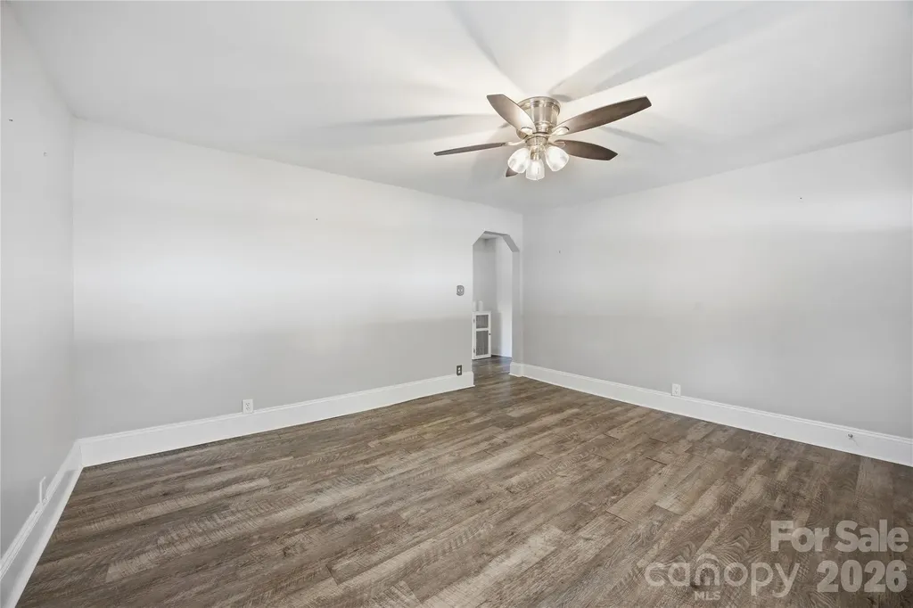 1108 Skyland Street Kannapolis NC 28083