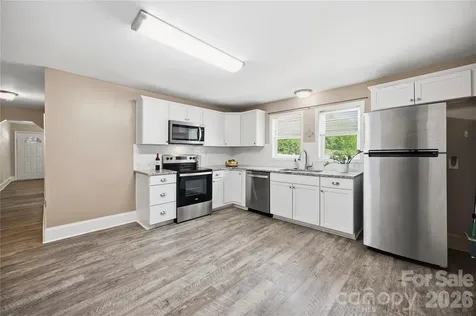 1108 Skyland Street Kannapolis NC 28083