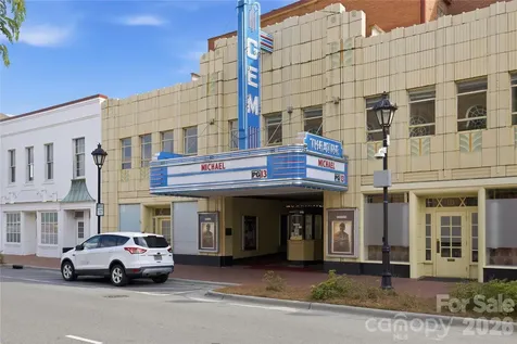 1108 Skyland Street Kannapolis NC 28083