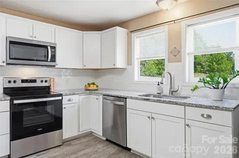 1108 Skyland Street Kannapolis NC 28083