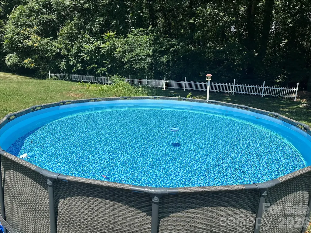 1126 Cannon Drive Lenoir NC 28645